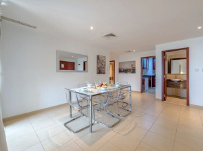 Marco Polo - Charming & Spacious 2BR Apt with Dubai Eye Views