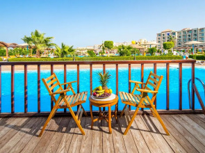 Hawaii Caesar palace Hotel & Aqua Park