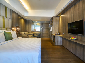 The Crystal Luxury Bay Resort Nusa Dua