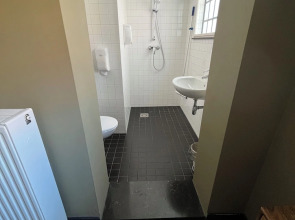 Hotel Oostereiland - Gevangenis Hotel