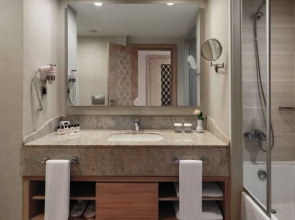 Royal Alhambra Palace – All Inclusive