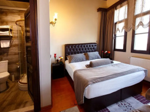 Otel Tahir Aga Konagi