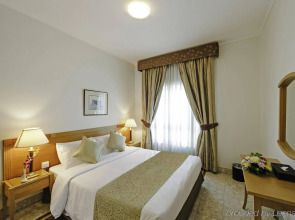 Отель Al Bustan Center & Residence