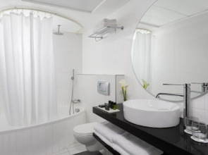 The Savoy Tel-Aviv, Sea Side