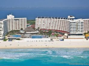 Crown Paradise Club Cancun All Inclusive