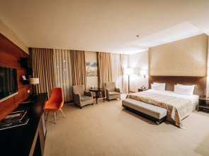 Отель Point Hotel Baku