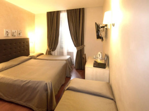 Roma Rooms Colosseum