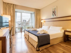 Отель ILUNION Pio XII