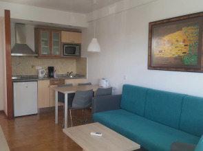 Apartamentos Montemayor