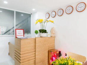 RedDoorz Plus near Nguyen Hue Walking Street