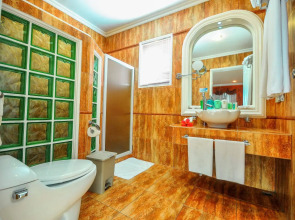 Monaco Suites de Boracay