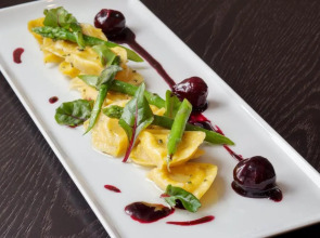 Holiday Inn Dresden - Am Zwinger by IHG