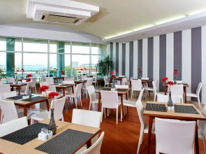 Luna Esperança Centro Hotel