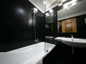 Mediterranea Hotel & Convention Center