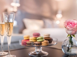 NH Collection Paris Ponthieu Champs-Elysées