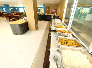 Отель Jomtien Plaza Residence