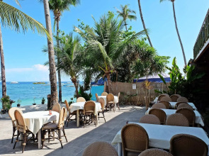 Lost Horizon Beach Dive Resort