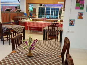 Green Harbor Hotel & Service Apartment