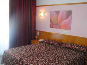 Отель Esplendid