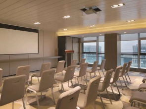 Hyatt House Shenzhen Airport