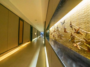 Отель The Nest Hotel Nusa Dua