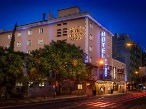 Hotel Pirineo Figueres by Pierre and Vacances