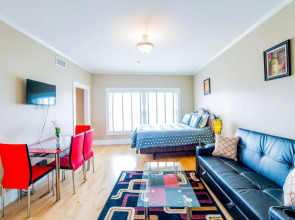 Ginosi Hudson Apartel