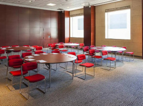 Hotel ILUNION Valencia 4