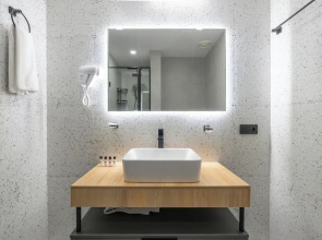 NOVA LUXE Hotel & Residences