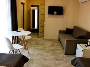 Оленевка Village