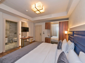 Golden Royal Hotel & Spa