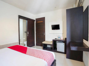 OYO 482 Anika Guest House