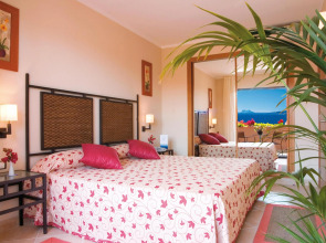 Отель Oh Nice Caledonia