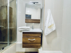 Vegas apartments (Вегас апартментс) на улице Маршала Баграмяна, 1