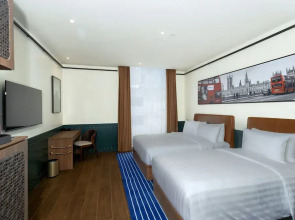 Ashley Tugu Tani Menteng