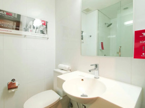 Red Planet Manila Aseana City