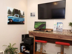 Urban Boutique Hotel