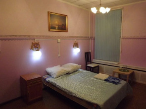 Admiral Kolchak Mini-Hotel