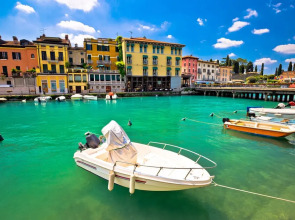 Family Oasi Garda 18