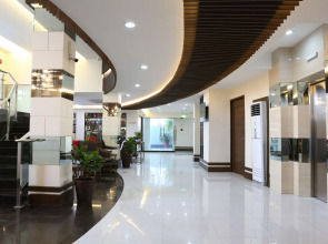 Achievers Airport Hotel