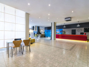 azuLine Hotel Pacific