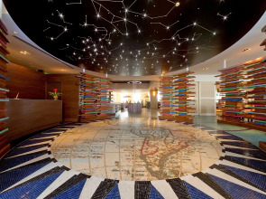 Hotel Universal Port