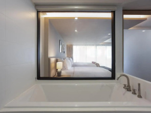 Anona Beachfront Phuket Resort