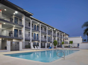 Quality Inn & Suites Artesia