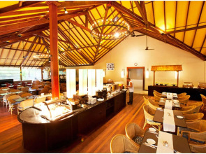 Adaaran Select Meedhupparu