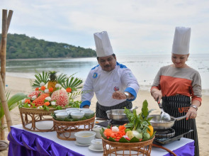 Tri Trang Beach Resort