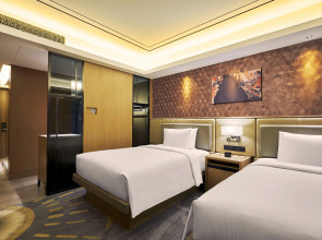 Hilton Manila Newport World Resorts