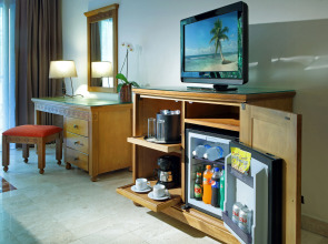 Grand Palladium Colonial Resort & Spa All Inclusive