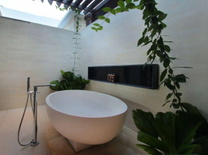 Prasana Villas by Arjani Resorts