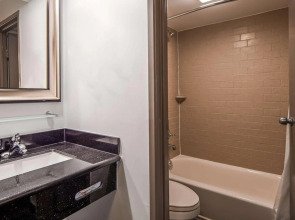 Novotel Manchester West